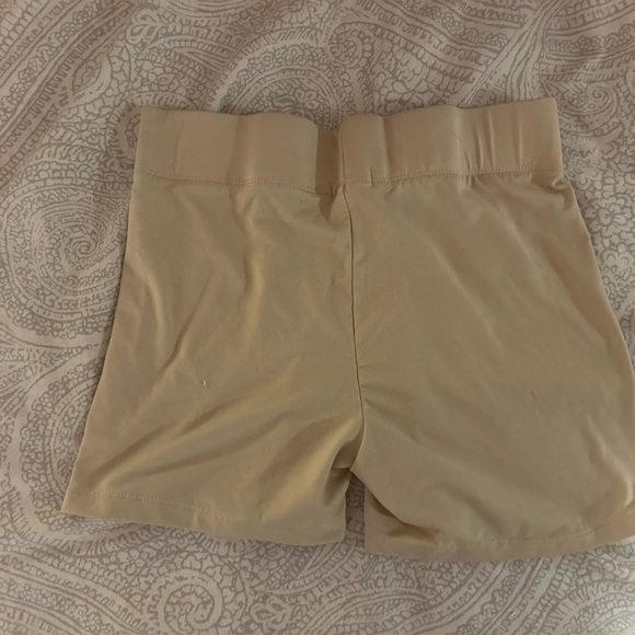 Peach Biker Shorts - Picture 2 of 2
